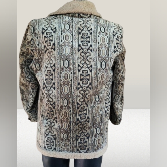 Vintage 70s Tapestry Carpet Lakeland Coat Jacket Medium 38 Sherpa 44" Chest - Picture 2 of 9